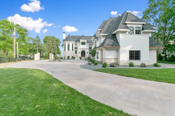 Concrete Driveway Installation in Yorba Linda